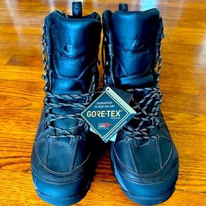 Vasque Saga LTR GTX Men’s Size 9 Hiking Boots